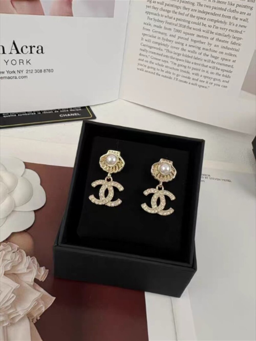 Chanel Fashion Earrings